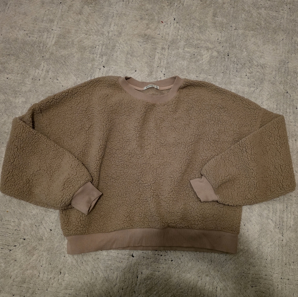 Women's juniors medium Stradivarius Sherpa fleece crewneck sweatshirt